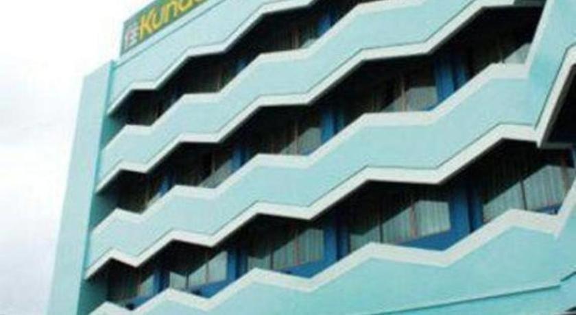 Goldenfield Kundutel Hotel Bacolod Exterior photo